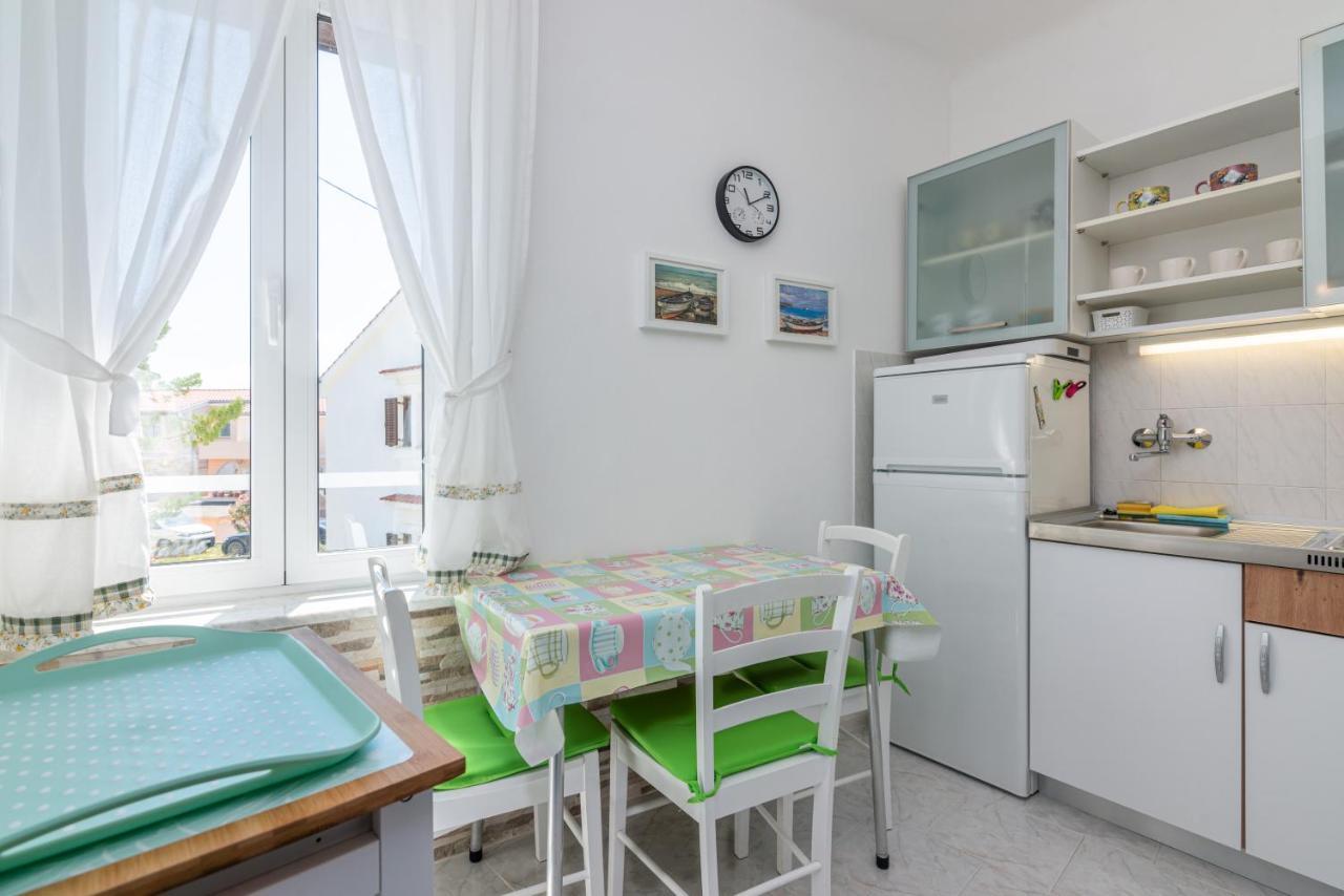 Apartment Luiza With Terrace Baška Exteriér fotografie